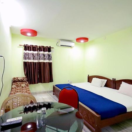 Arackal Tourist Home Tripunithura Exterior foto